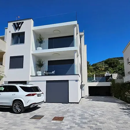 Romantic Coastal With Sea Views - 2 Apartman *