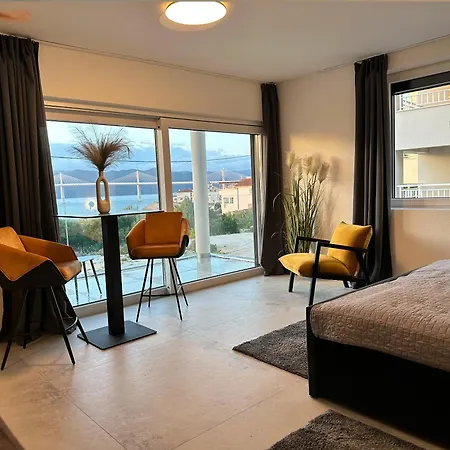 Apartament Romantic Coastal With Sea Views Komarna