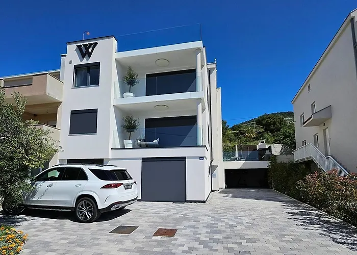 Romantic Coastal With Sea Views - 2 Apartman *